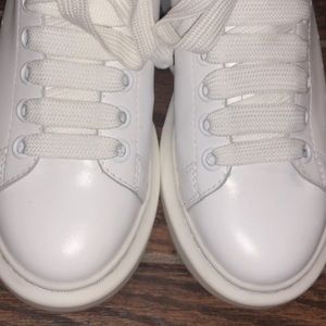 ALEXANDER MCQUEEN SNEAKERS